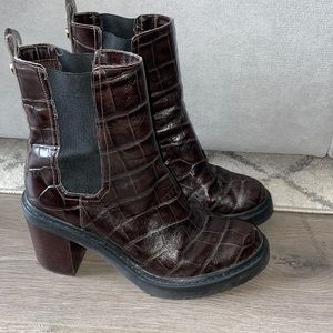 Louise et cie - size 10 booties, worn once